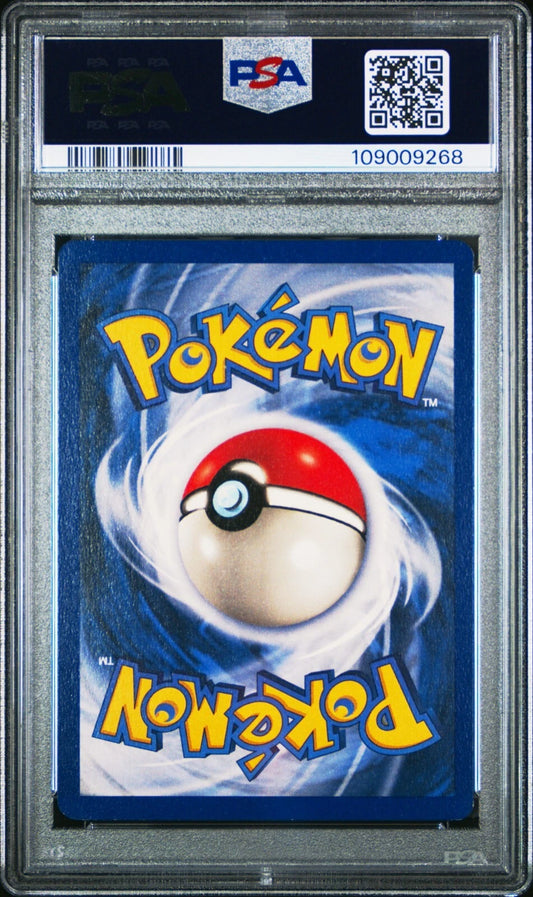 1999 Pokémon Base Set Charmander Shadowless #46 PSA 8